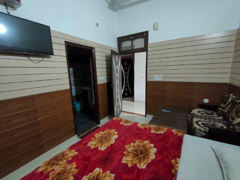 Arjun Guest House Pathānkot エクステリア 写真