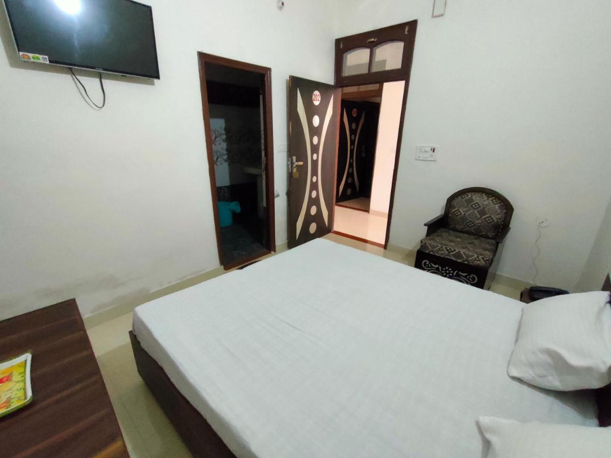 Arjun Guest House Pathānkot エクステリア 写真